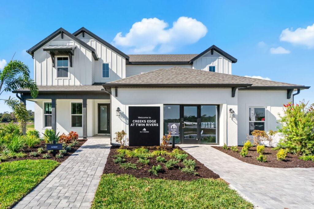 Title: Creeks Edge at Twin Rivers Parrish FL: Luxury Living with No CDD Fees